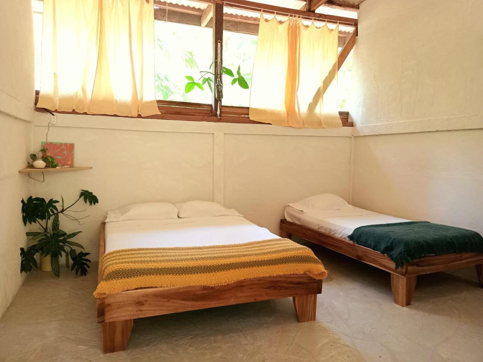 Smile Jungle Hostel Puerto Viejo de Talamanca Room photo